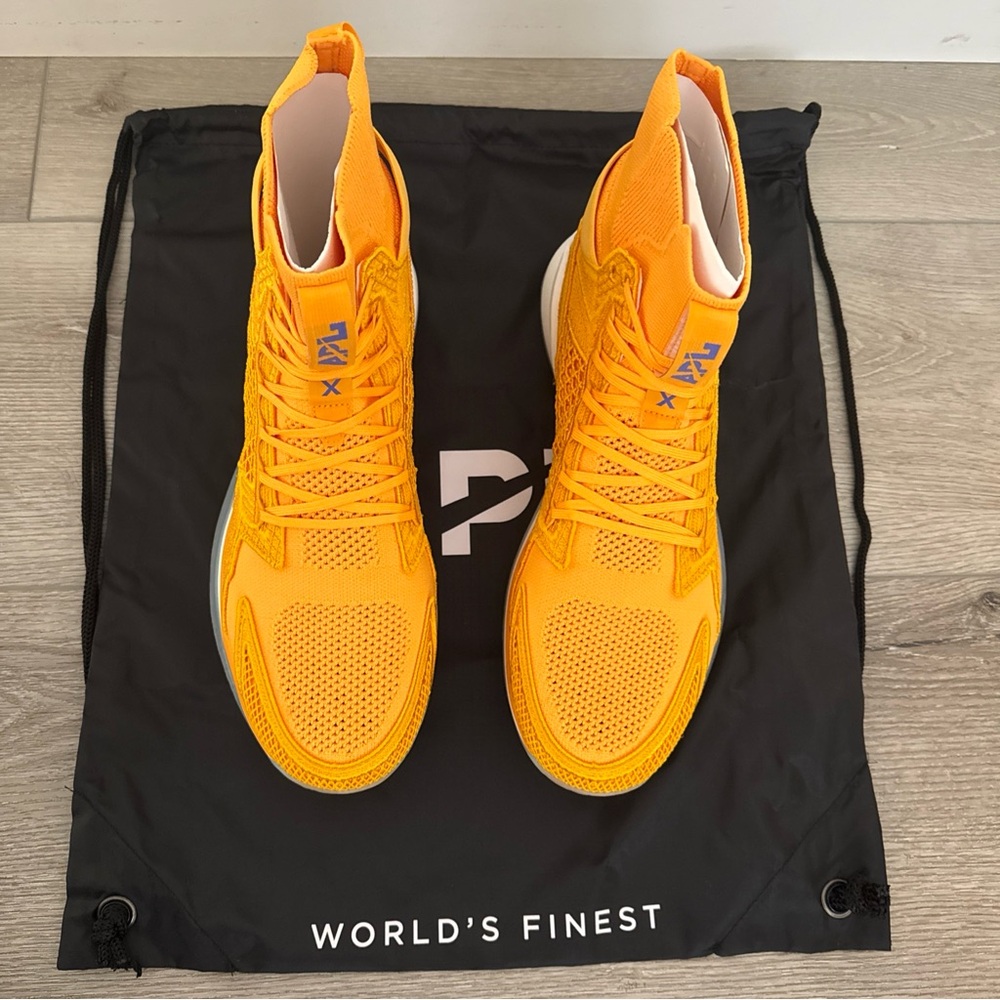 Basketball Athletic Shoes for Men